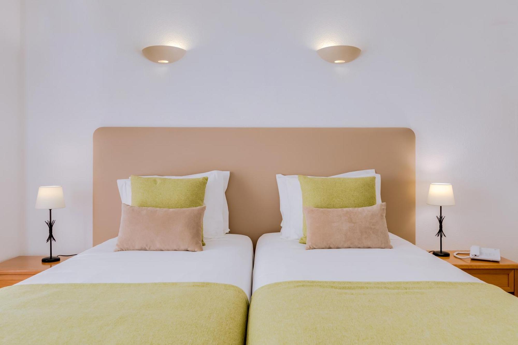 Monica Isabel Beach Club Albufeira Room photo