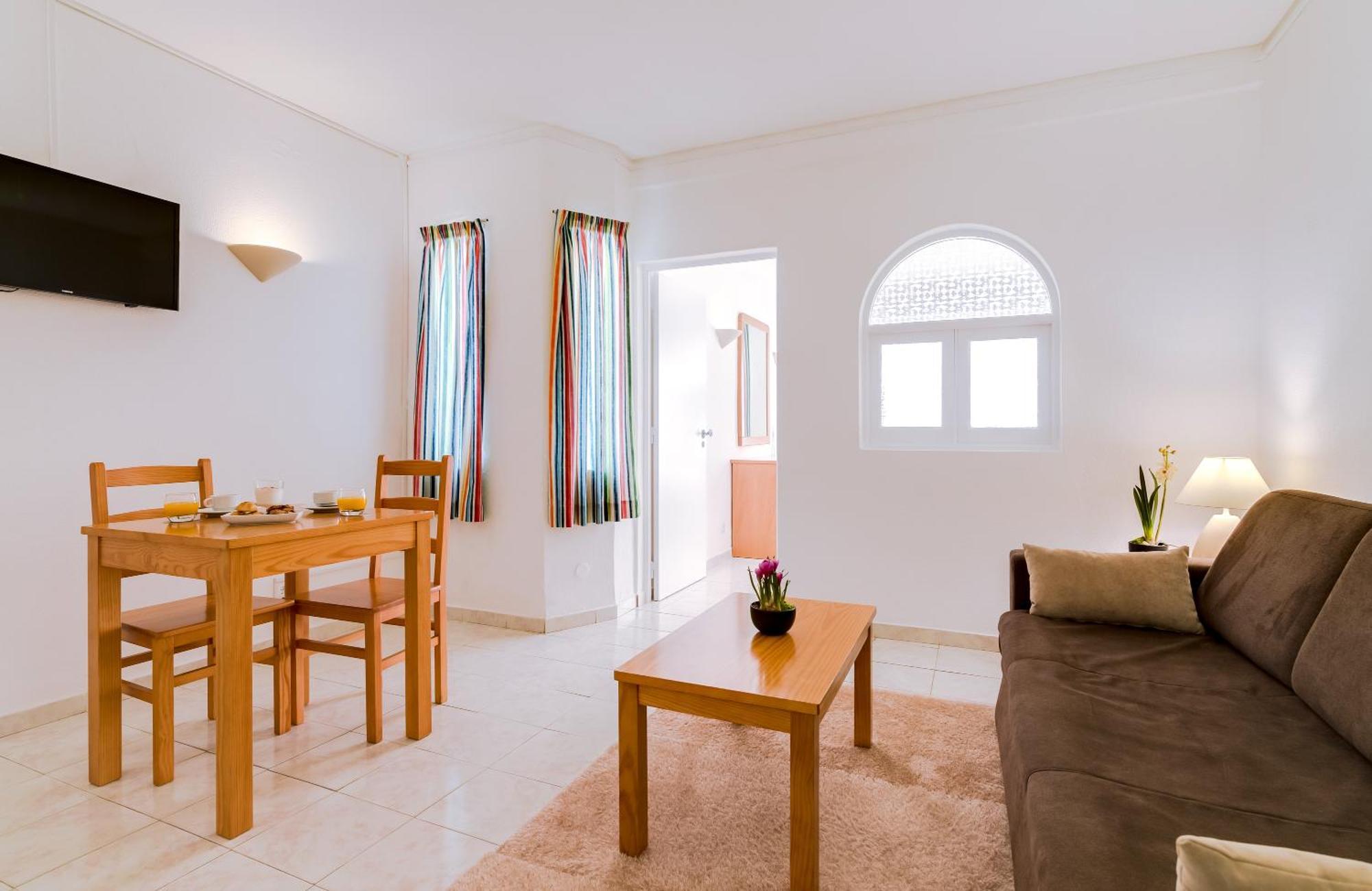 Monica Isabel Beach Club Albufeira Room photo